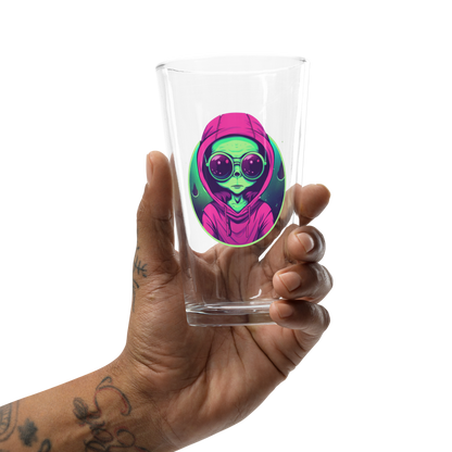 Alien Chad Shaker Pint Glass