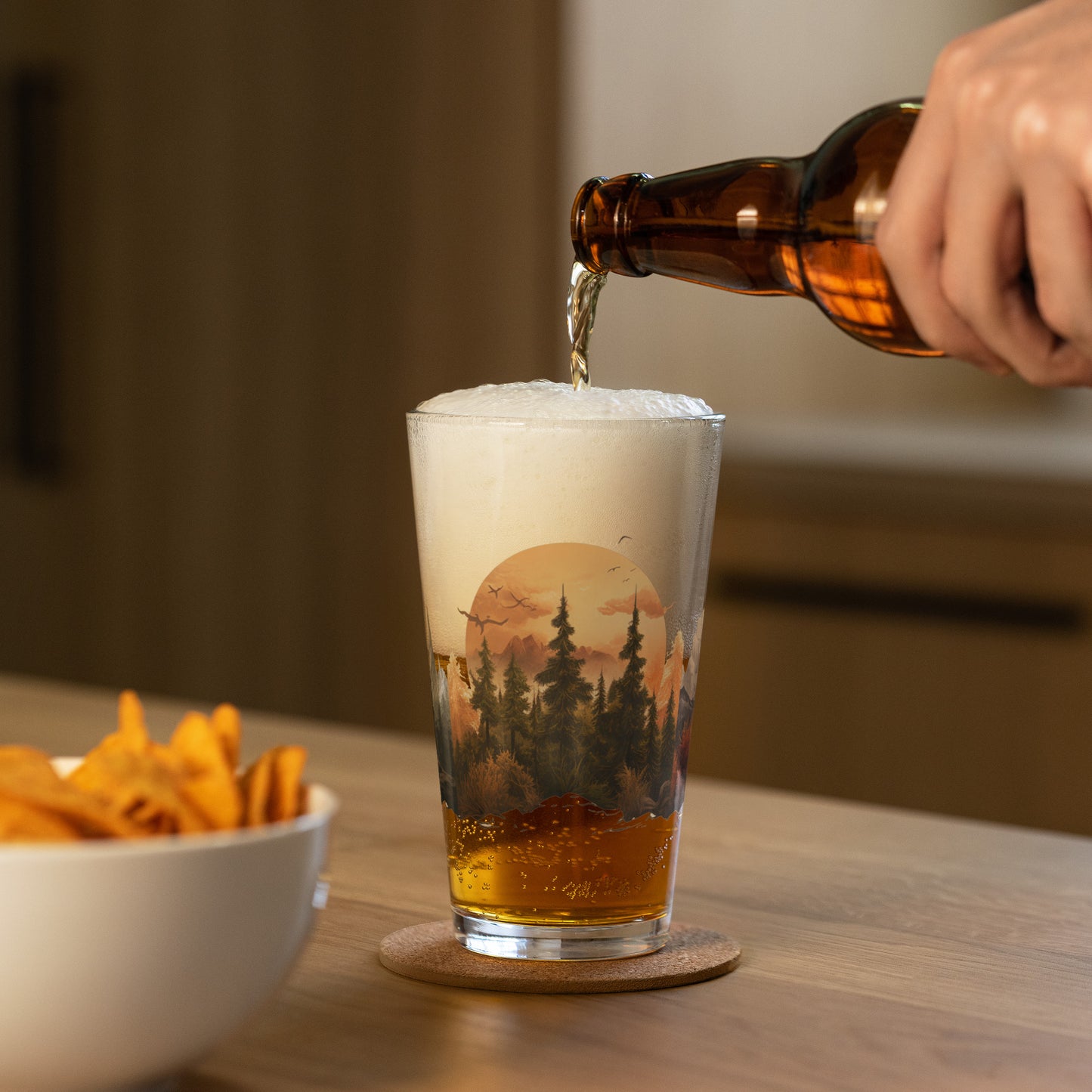 Nature's Silhouette Shaker Pint Glass